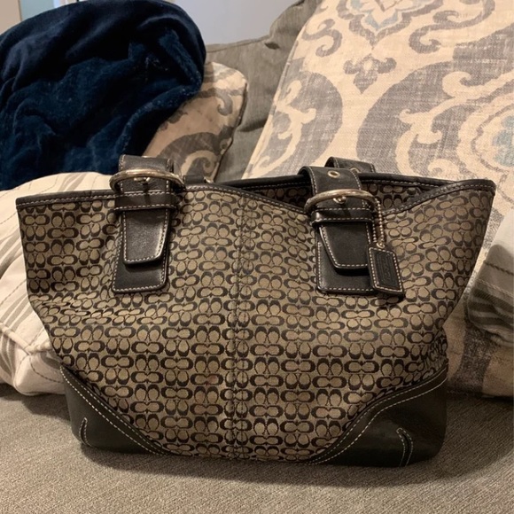 Coach Purse - Picture 2 of 3